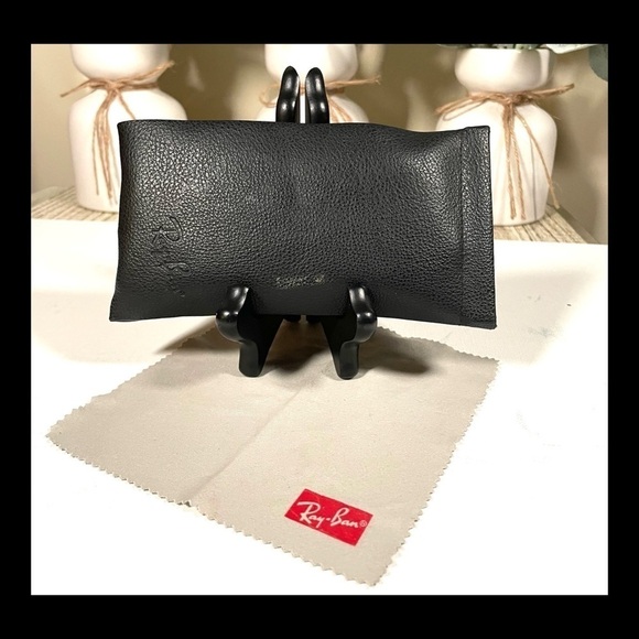 Ray-Ban 1992 Olympic sunglasses - Picture 3 of 7